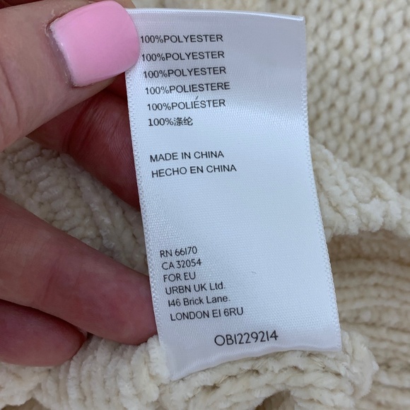 Urban Outfitters Daria Double Take Chenille Sweater in Cream - Picture 11 of 13